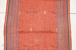 #RB019 Borneo kain kebat woman ceremonial skirt Kalimantan Indonesia, hanspun cotton natural dyes warp ikat, good condtion, early to mid 20th centur, size: 115 x 57 cm      