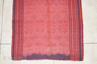 #RB021 Borneo kain kebat woman ceremonial skirt Kalimantan Indonesia, hanspun cotton natural dyes warp ikat, good condtion, early to mid 20th century, size: 122 x 54 cm      