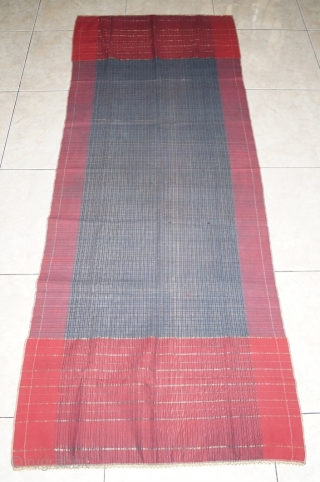 #RB 042 Minangkabau head cloth / shoulder cloth, Minangkabau people west Sumatra Indonesia, late 19th century, cotton silk gold threat supplementary weft weave natural dyes, good condition with small hole please see  ...