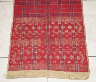 #rb 045 Minangkabau head cloth / shoulder cloth, Minangkabau people west Sumatra Indonesia, late 19th century, cotton silk gold threat supplementary weft weave natural dyes, good condition with small holes. size: 248  ...