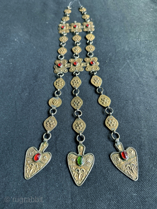A brilliant antique gold appliqué and silver Turkoman / Turkmen Yomut / Yomud tribe bridal jewellery for hair cover. Dating to the late 19th century / early 1900’s, this bridal jewellery was  ...