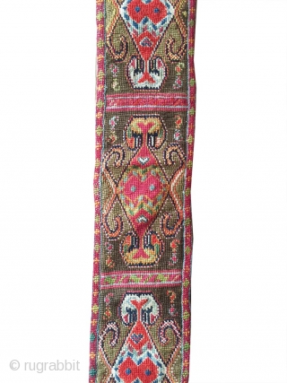 An exceptional antique Uzbek silk cross-stitched belt. It dates to the 3rd quarter of the 19th century. It is very likely attributed to the Shahrisabz region. Many often mistakenly and generically call  ...