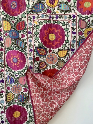 A fabulous and vibrant antique Uzbek silk embroidered suzani from Shahrisabz region dating between 1900- early 1920’s. It has beautiful chain stitch silk embroidery on a cotton ground fabric. The design is  ...