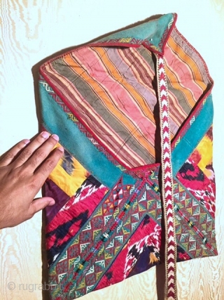 A dazzling and very rare antique large silk embroidered Turkmen / Turkoman Ikat bag , dating to 19th Century and made by the ersari tribe, likely around middle of Amu Darya region.  ...