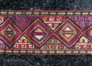 An exceptional antique Uzbek Lakai silk cross-stitched belt. It dates to the late 19th century and it is a beautiful piece. The geometric design is beautiful with gorgeous colours. It has the  ...
