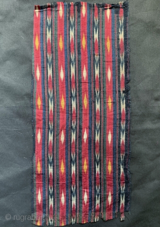 An exceptional antique early to mid 19th century Uzbek silk warp / cotton weft Adras Ikat, likely from Samarkand area. This is one of those rare early Ikats that really needs to  ...