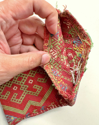 A dazzling antique all silk Turkmen / Turkoman Yomud / Yomut bag. Dating to the 19th century, this particular type of central Asian silk bad is very rare. It belongs to one  ...