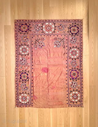 An excellent Antique Uzbek Silk on crimson / orange ground Silk Suzani / Susani from Shahrisabz region dating to late 19th Century. Some wrongly attribute these types to Lakai group. The fine  ...