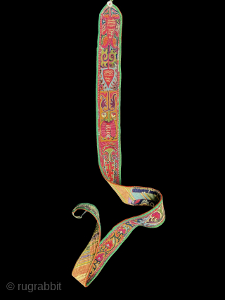 An extremely rare and very important museum grade Uzbek silk embroidered bridal hair cover made in Shahrisabz / Shakhrisyabz region of Central Asia. Dating to around mid to early 3rd quarter of  ...