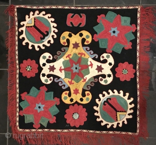 An brilliant and top tier example of an antique Uzbek Lakai Tribe silk embroidered Ilgich / Ayna Khalta hanging dating to the last quarter of 19th century. This particular example is top  ...