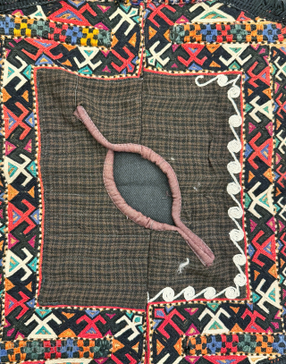 A superb and very fine antique silk embroidered Turkoman Turkmen children’s bib attribute to Yomud / Yomut tribes. Dating to the late 19th century, this excellent Central Asian embroidery has wonderful workmanship  ...