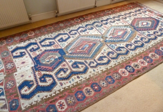 An early 19th century Central Anatolian kilim with wondrous colours. 390 x 195 cm / 12'10" x 6'5".               