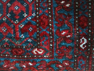 A small ersari rug with a shemle gul field, around 1900. 152cm x 100cm, 5' x 3'4".                