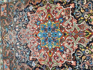 Size - 5'5 x 7
Origin - Iran, Bakhtiar
Circa - 1940 
Rug # 28877                    