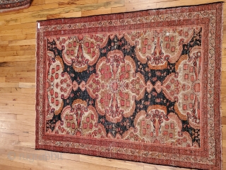 Size - 4'3 x 5'8
Origin - Iran, Malayer
Circa - 1920
Rug # 32097                     