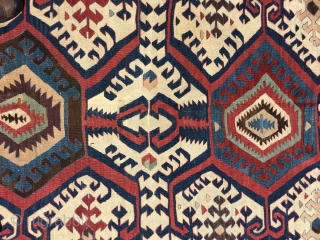  Really good  kilims.. Really low prices.  Have a look.                     