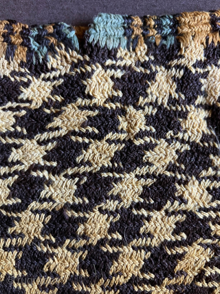 This 2000 year old bag is complete, supple and worthy of collecting. A rarely seen type. It has a simple and pure - early aesthetic. South Coast of Peru, Paracas Culture, B.C.  ...