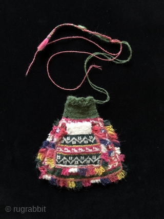 Knitters. Two fine perfect condition Bolivian knit bags. 19th century.  Beautiful soft, lustrous alpaca yarns. Size 6.5 x 5.5 inches (small bag) and  7.5 x 6.5 inches for the larger  ...