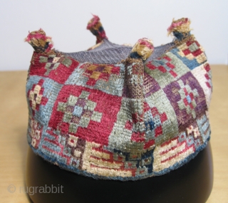 Of all the Wari pile hats I've had over the years this simple stepped diamond designed example remains among my personal favorites. This textile is all about the color and the fiber.  ...