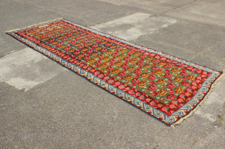 Beautiful green field Seychour runner with inscription panel. Excellent condition. 3'10" x 10'10"                    