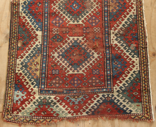 Lovely old 'eye-dazzler' wreck from the late 19th century. Still has great energy and presence. Enjoy as is.... 4'3" x 9'4"            