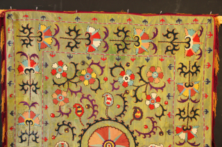 19th century green silk Lakai nim suzani 125 x 161cm / 4'1" x 5'3" in good condition. Some breaks to the silk, to be expected and one hole on the left side ...