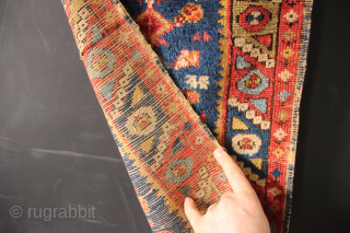 Early 19th century Bergama Yastik. Beautiful all natural dyes and good, original condition. 1'3" x 2'7" / 40 x 81cm
Please contact vie jamescohen50@hotmail.com or WhatsApp +44 7747 610 248 thank you