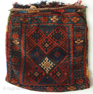 Juicy jaf bag with rare tree design kilim backside. Beautiful natural dyes.                     