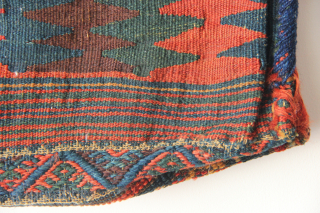 Juicy jaf bag with rare tree design kilim backside. Beautiful natural dyes.                     