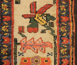 Colourful Bidjar region kelleh in excellent condition with both original sumac end finishes. No wear, minimal repairs, one small area of localised insect damage, see last picture.
145/158cm wide x 303cm long or  ...