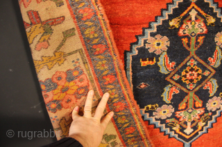 Colourful Bidjar region kelleh in excellent condition with both original sumac end finishes. No wear, minimal repairs, one small area of localised insect damage, see last picture.
145/158cm wide x 303cm long or  ...