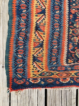 Senneh Kilim circa 1880
78 inches x 48 inches (198 x 122 cm).
One old repair shown.
Thank you for looking.               