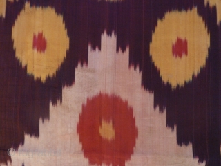 Uzbekhistan, late XIXe century, silk ikat, 115 x 90 cm, perfect condition, ready to hang                  
