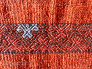Burma, Kachin people, scarf, wool, mid XXe century or later, 168 x 82 cm, good condition                 