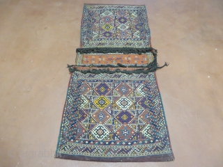2'X4.5' Antique Hand Made PERSIAN Soumak Wool Rug Double Saddle Bag Tobreh Nice
Up for sale is a nice 
 Antique
Persian 
Saddle Bag 
Hand Made Rug.
Soumak Weave
The approximate overall size 24" X 54"  ...