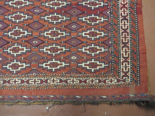 Up for sale is a nice 
Antique
Turkoman Bokhara
Hand Made Rug
Back face with Kilim
The approximate overall size is  45" X 32"
Soumak Weave part with kilim Backing
The design is highly desirable Bokhara pattern.
Medium  ...