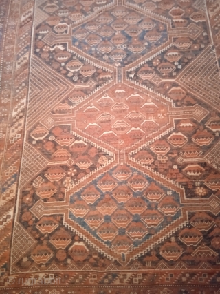 Antique rug
Antique rug, probably koti arab (Tavanoli, Rustic and tribal waves on varamin) end of '800, natural dyes, 190x156 cm             