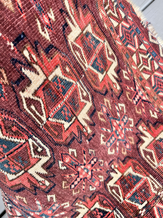 Antique Turkman chuval (Yomud?, P-Chodor?) 99cm x 50cm
Contact jgz10101@gmail.com