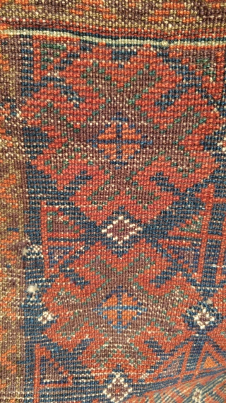 Antique Baluch Balisht, 61cm X 96cm (24"x38"). Dense, radiant wool, saturated dyes, good color and age.  Pristine condition              