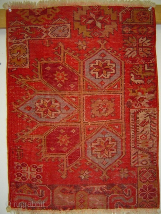 Unique Antique Central Anatolian vagireh yastik with Crivelli medallion. Probably first quarter 20th century                   