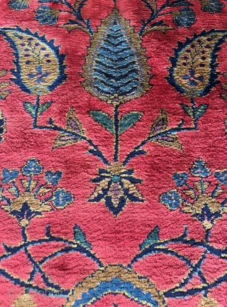 Silk Kashan, circa 1910, 2' 6" x 4' 2", excellent condition                      