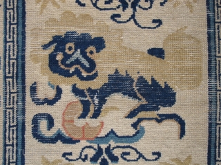 Antique Chinese Fu Dog Rug, very happy with good age. Intact and complete with some wear as seen in images. 4'3"x2'2" / 130x66cm          