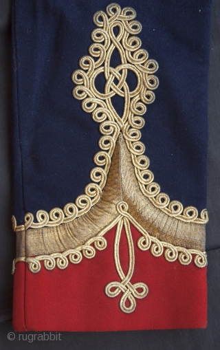 A colonial woolen tunic.
Clad in the European reds and blues are the men of valor and chivalry. These men belong to the British Indian army of the colonial times. This uniform was  ...
