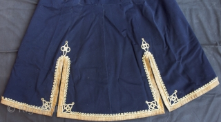 A colonial woolen tunic.
Clad in the European reds and blues are the men of valor and chivalry. These men belong to the British Indian army of the colonial times. This uniform was  ...