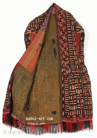 Woman's mantle (chyrpy), early 19th century

Turkmenistan, Central Asia

Silk, cotton; L. 43 in. (110 cm),                   