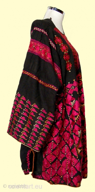antique orient Pakistan Silk Embroidered Wedding Dress nuristan Swat valley No:A                      