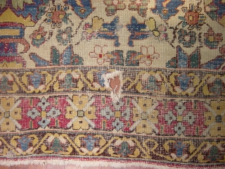 INDIAN ? RUG WHICH IS VERY OLD  AND   HAS  A RARE DESIGN WHITE GROUND AND  CHARMING COLOUR 
size is 305 x,207
PLEASE ASK MORE DETAIL,

    