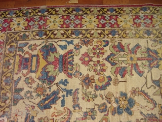 INDIAN ? RUG WHICH IS VERY OLD  AND   HAS  A RARE DESIGN WHITE GROUND AND  CHARMING COLOUR 
size is 305 x,207
PLEASE ASK MORE DETAIL,

    