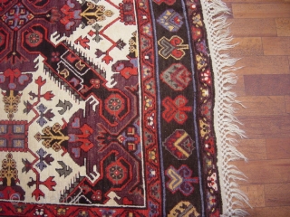 seichur carpet ,
size 330x180                             