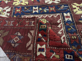 Bergama 

Size 96x120 cm

Please send me directly mail. kirmenrugs@gmail.com or +90 543 735 2221                   